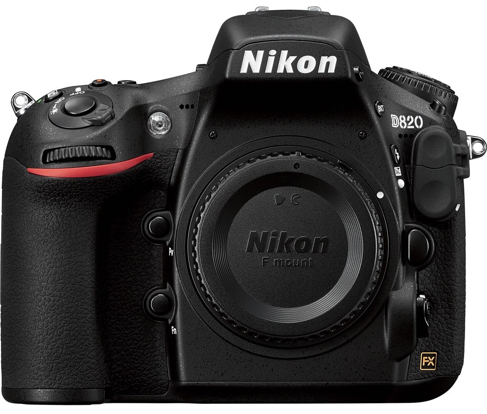 Nikon D820 Nueva